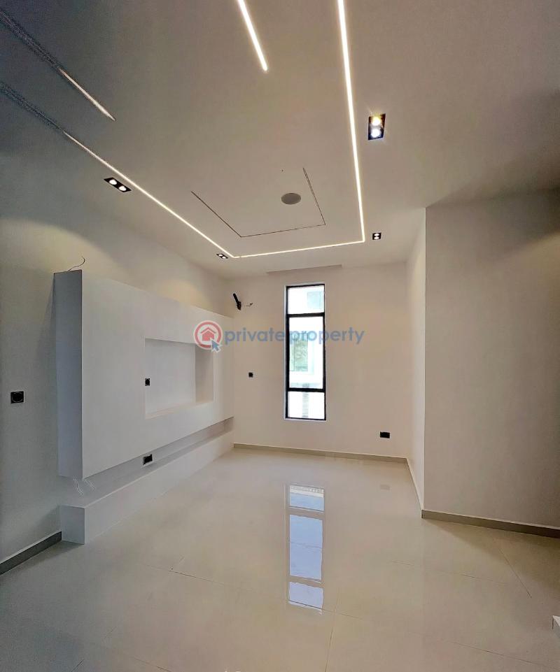5 bedroom Detached Duplex For Sale Secure Estate At Chevron Lekki Lekki Lagos - 9