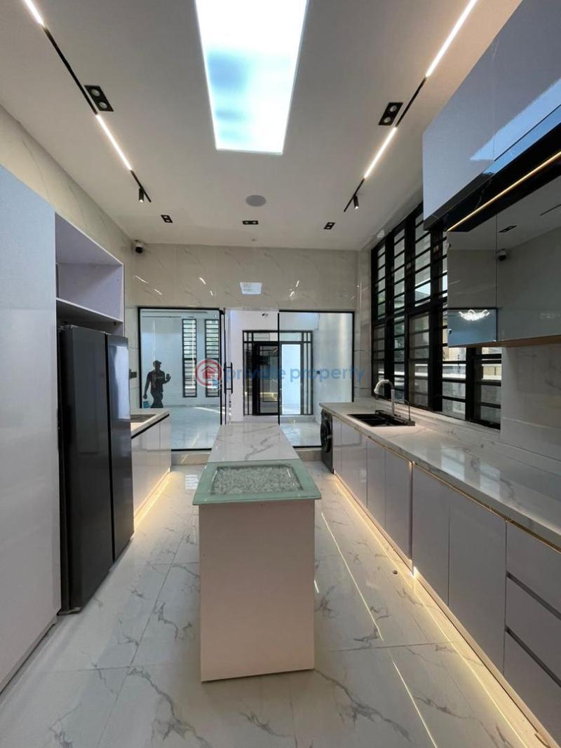 5 bedroom Detached Duplex For Sale Osapa London Lekki Lagos - 3