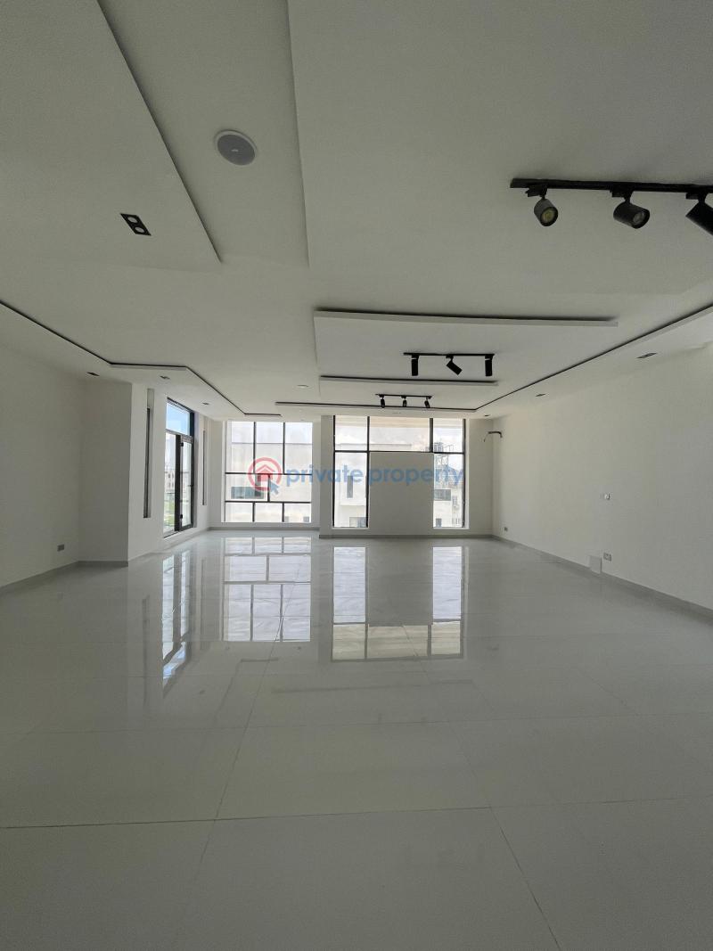 Luxury 5-bedroom fully detached duplex with bq - 9 5 bedroom Detached Duplex For Sale Lake View Estate, Orchid Lekki Lagos - 9