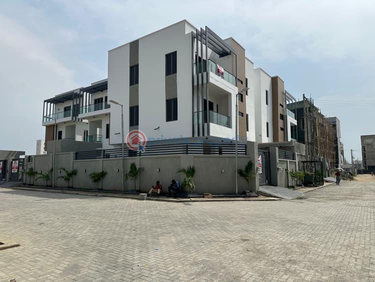 5 bedroom Detached Duplex For Sale Off Freedom Way Lekki Phase 1 Lagos - 2