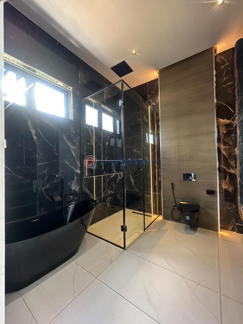 5 bedroom Duplex For Sale Ikota, Lekki Axis Ikota Lekki Lagos - 13