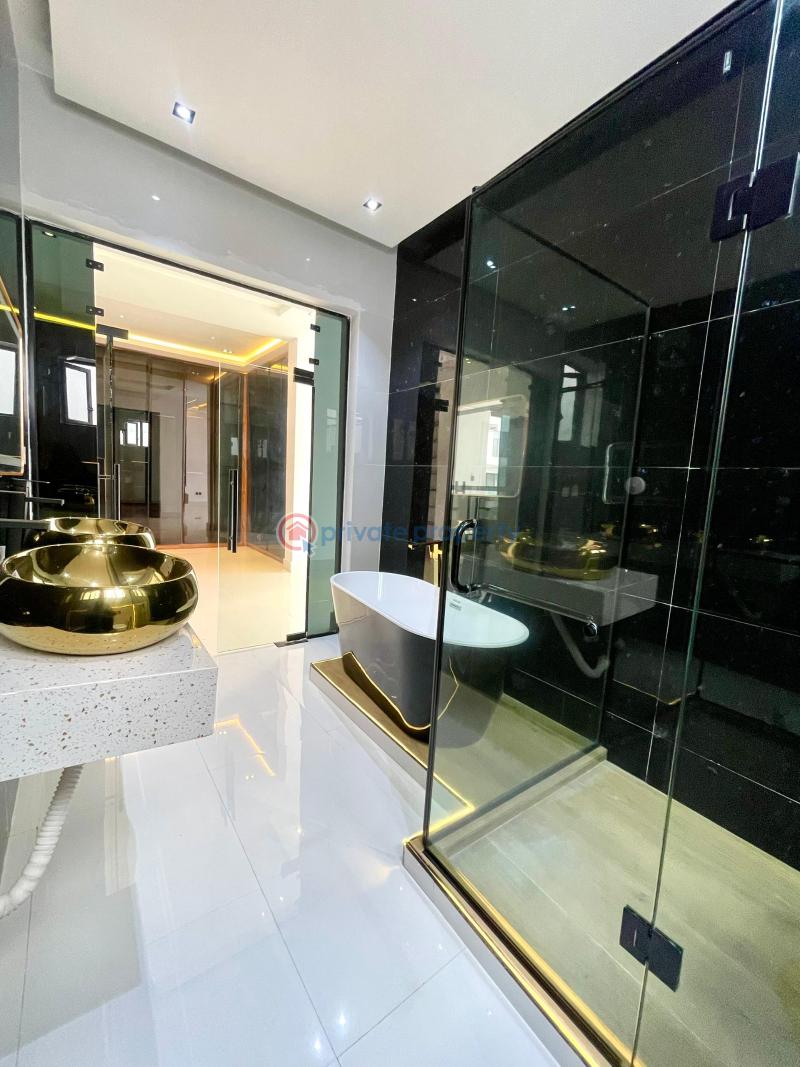 5 bedroom Detached Duplex For Sale Ajah Lagos - 14