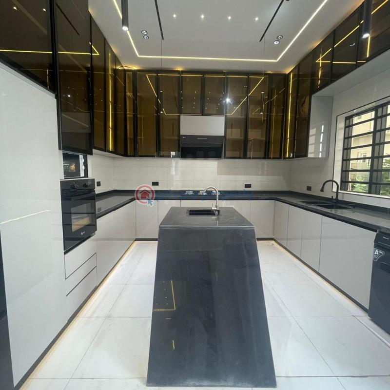 5 bedroom Detached Duplex For Sale Chevron, Lekki Lagos - 2