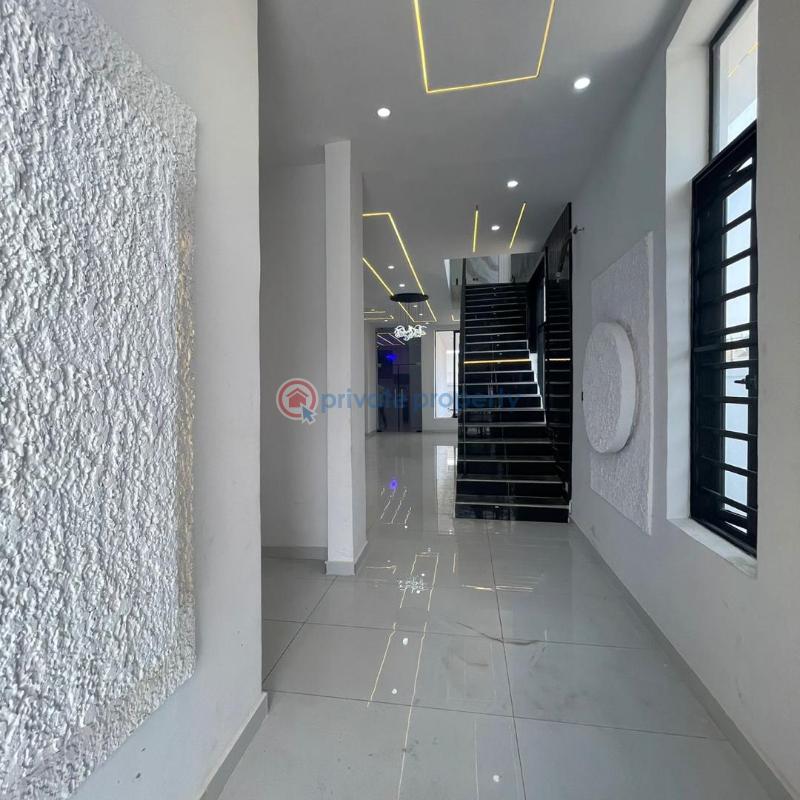 5 bedroom Detached Duplex For Sale Chevron, Lekki Lagos - 14