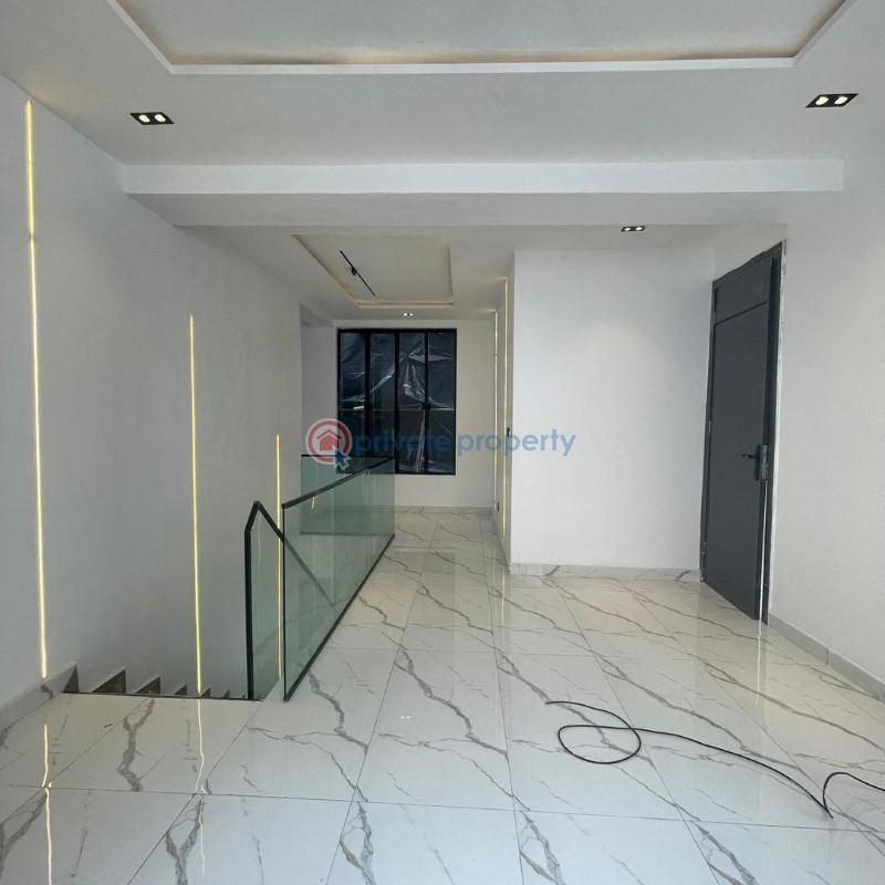 5 bedroom Detached Duplex For Sale Chevron, Lekki Lagos - 4