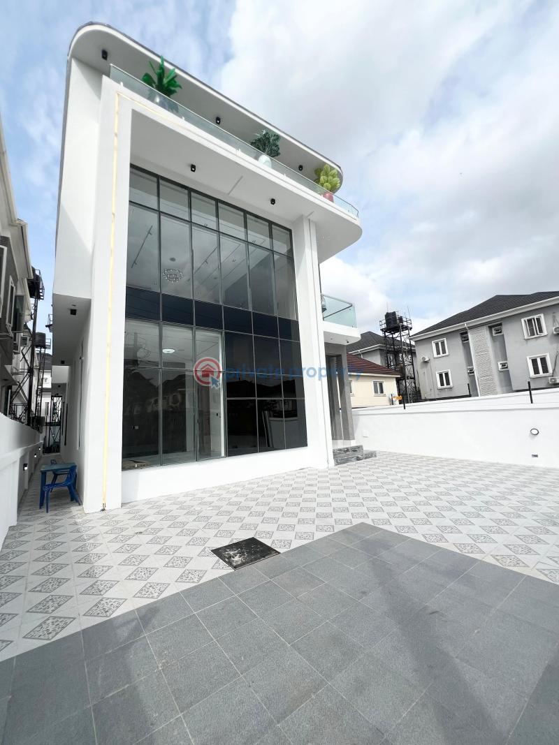 5 bedroom Duplex For Sale Second Toll Gate Lekki Chevron Drive Lekki Lagos - 3