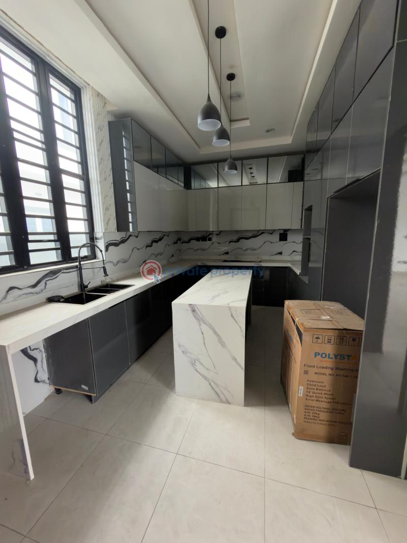 5 bedroom Detached Duplex For Sale Osapa Lekki Lagos - 2