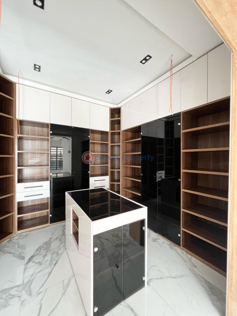 Luxury 5 bedroom fully detached duplex with pool in osapa - 17 5 bedroom Duplex For Sale Osapa London Osapa Lekki Lagos - 17