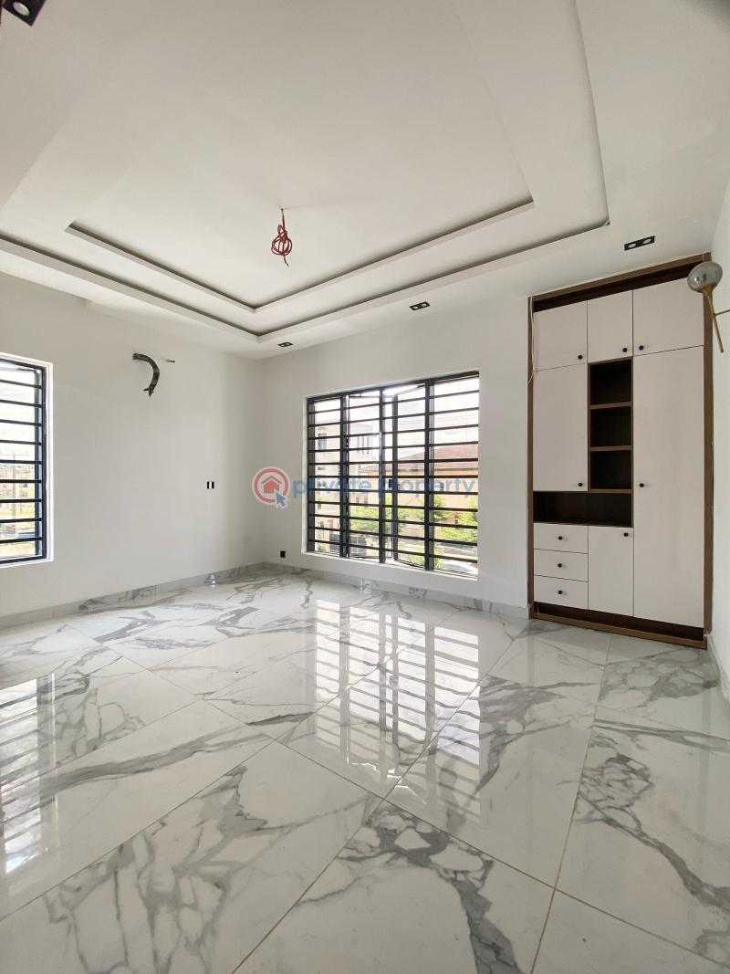 Luxury 5 bedroom fully detached duplex with pool in osapa - 12 5 bedroom Duplex For Sale Osapa London Osapa Lekki Lagos - 12