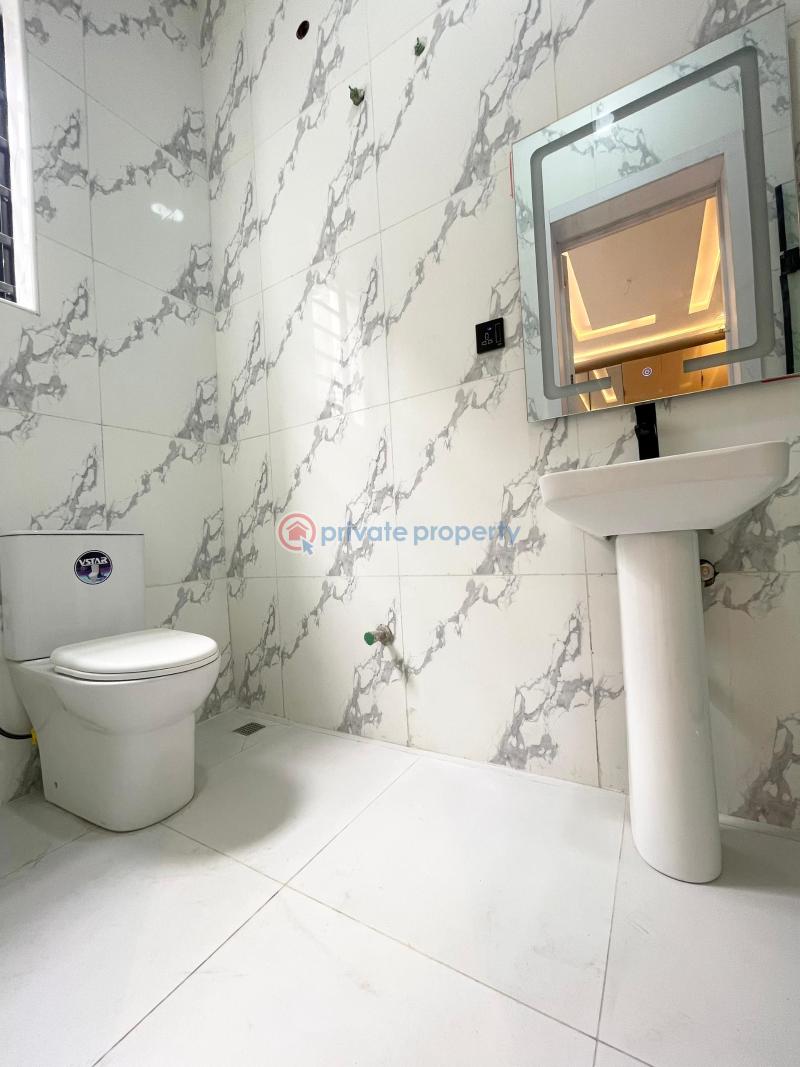 5 bedroom Duplex For Sale Second Toll Gate Chevron Chevron Drive Lekki Lagos - 11