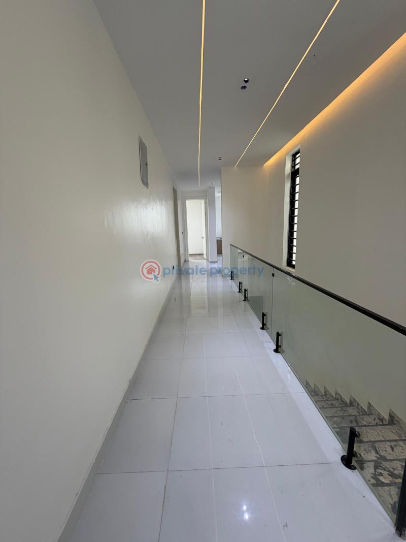 5 bedroom Flat & Apartment For Sale Freedom Way Lekki Phase 1 Lagos - 22