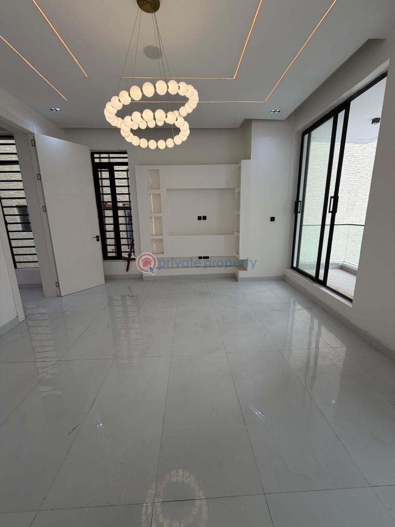 5 bedroom Flat & Apartment For Sale Freedom Way Lekki Phase 1 Lagos - 11