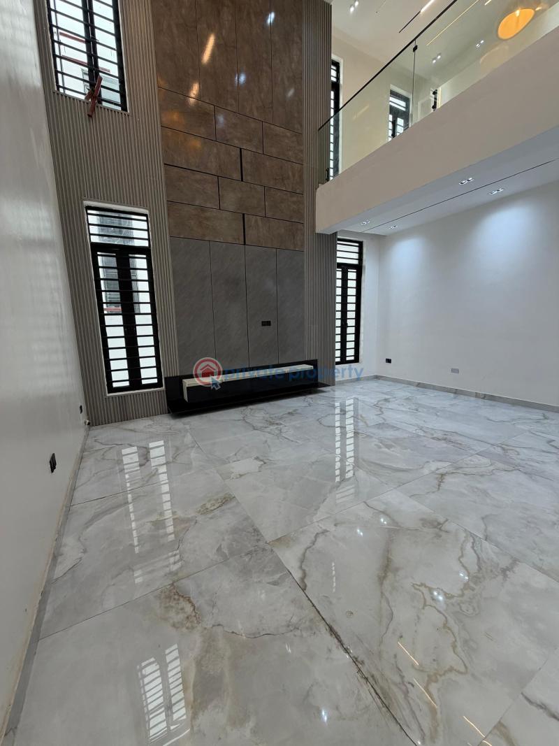 5 bedroom Flat & Apartment For Sale Freedom Way Lekki Phase 1 Lagos - 6