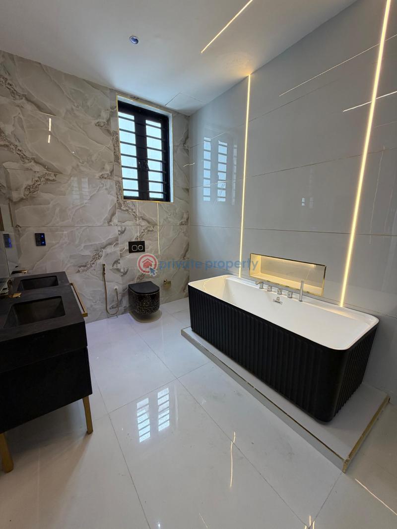 5 bedroom Flat & Apartment For Sale Freedom Way Lekki Phase 1 Lagos - 20