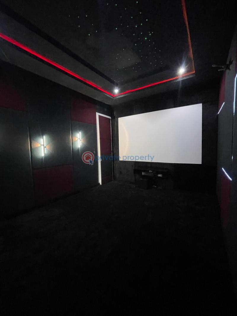 5 bedroom Detached Duplex For Sale Ikota Lekki Lagos - 19