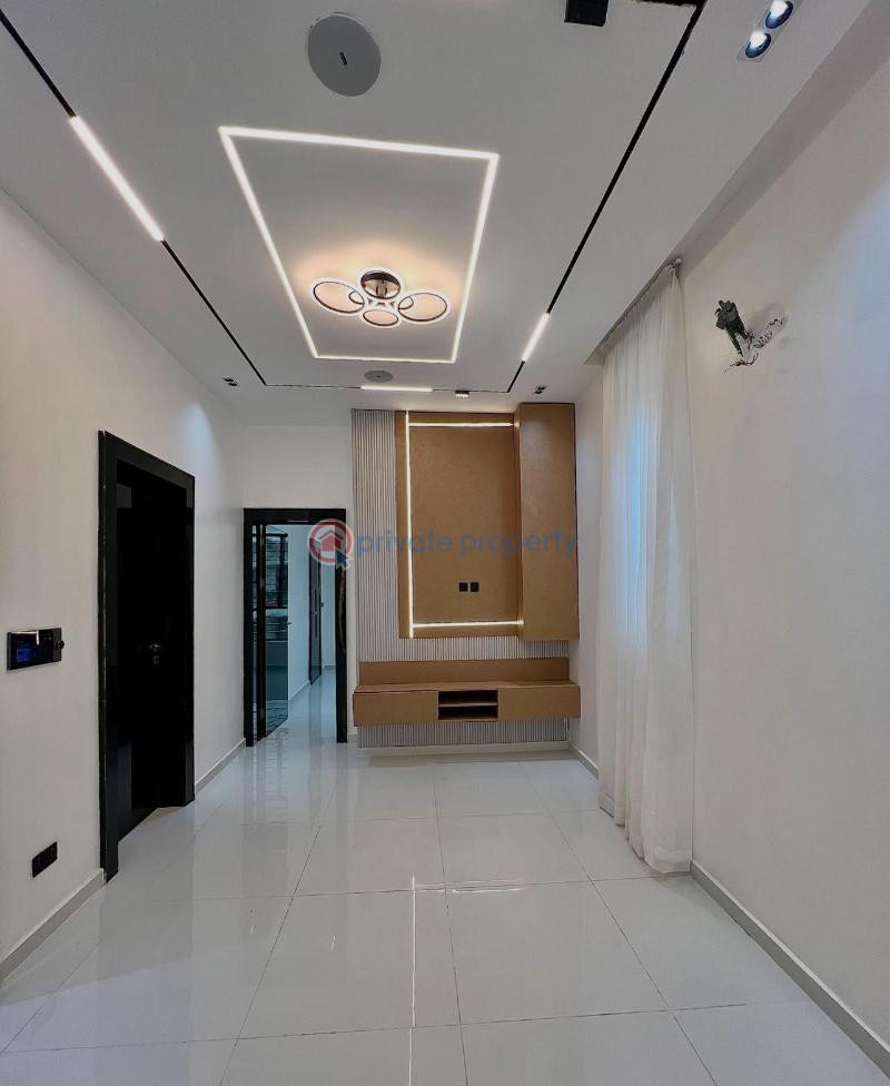 5 bedroom Duplex For Sale 2nd Toll Gate Along Lekki Expressway Lagos - 5