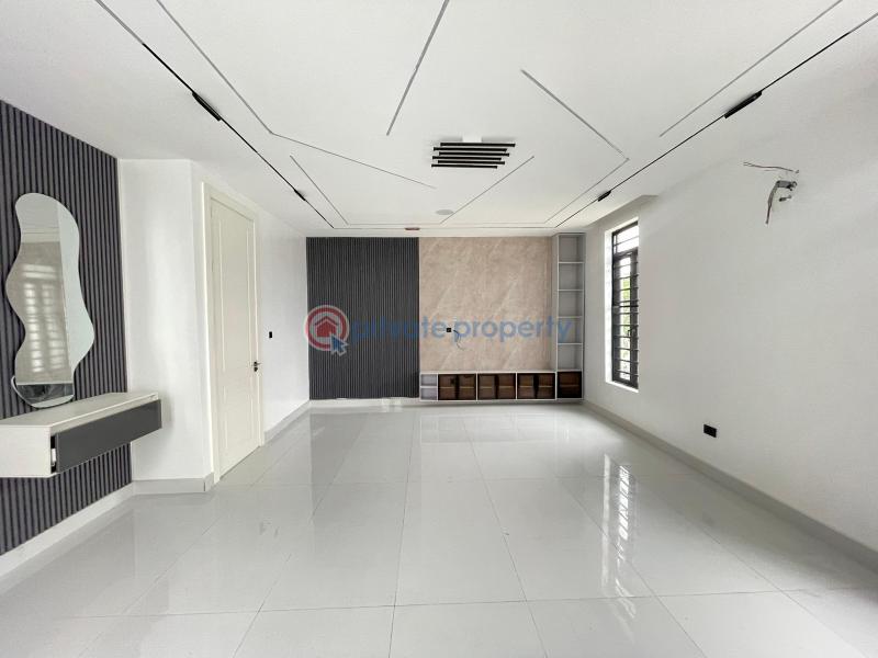 Flat & Apartment For Sale Lekki Phase 1 Lagos - 15