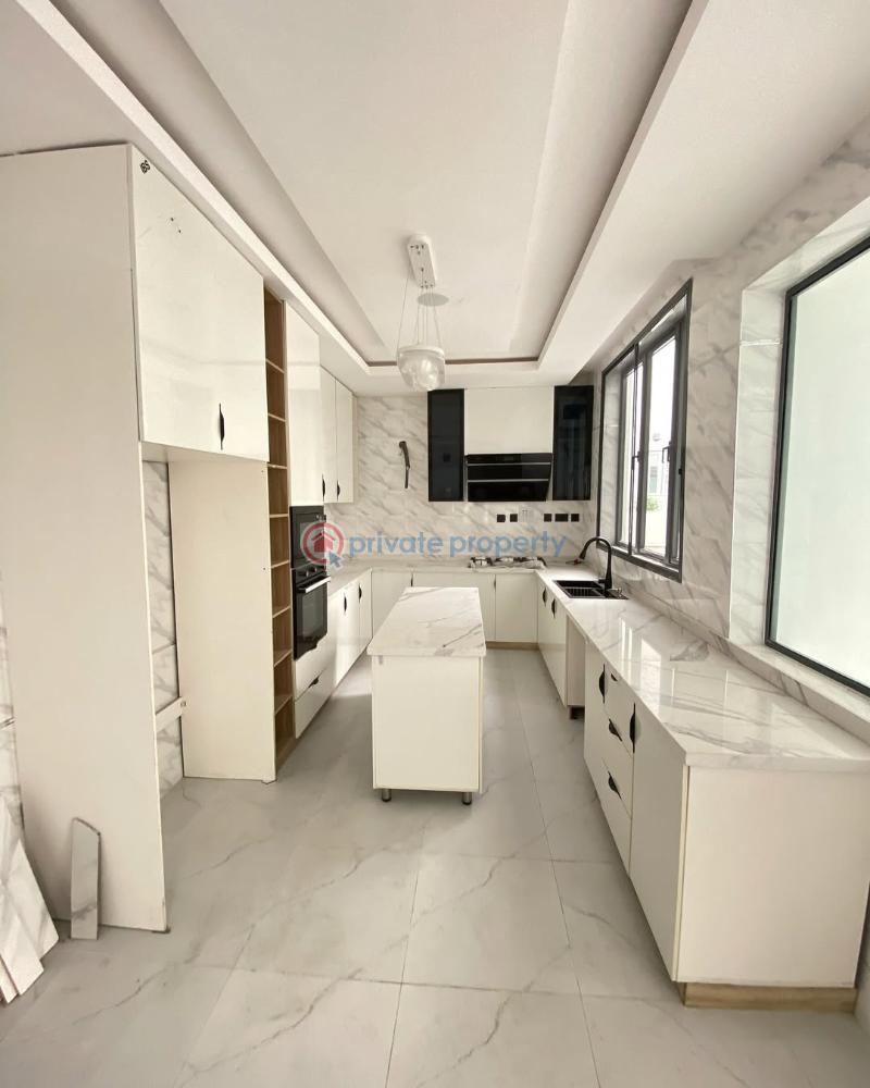 5 bedroom Detached Duplex For Sale Pinnock Beach Estate Osapa Lekki Lagos - 7