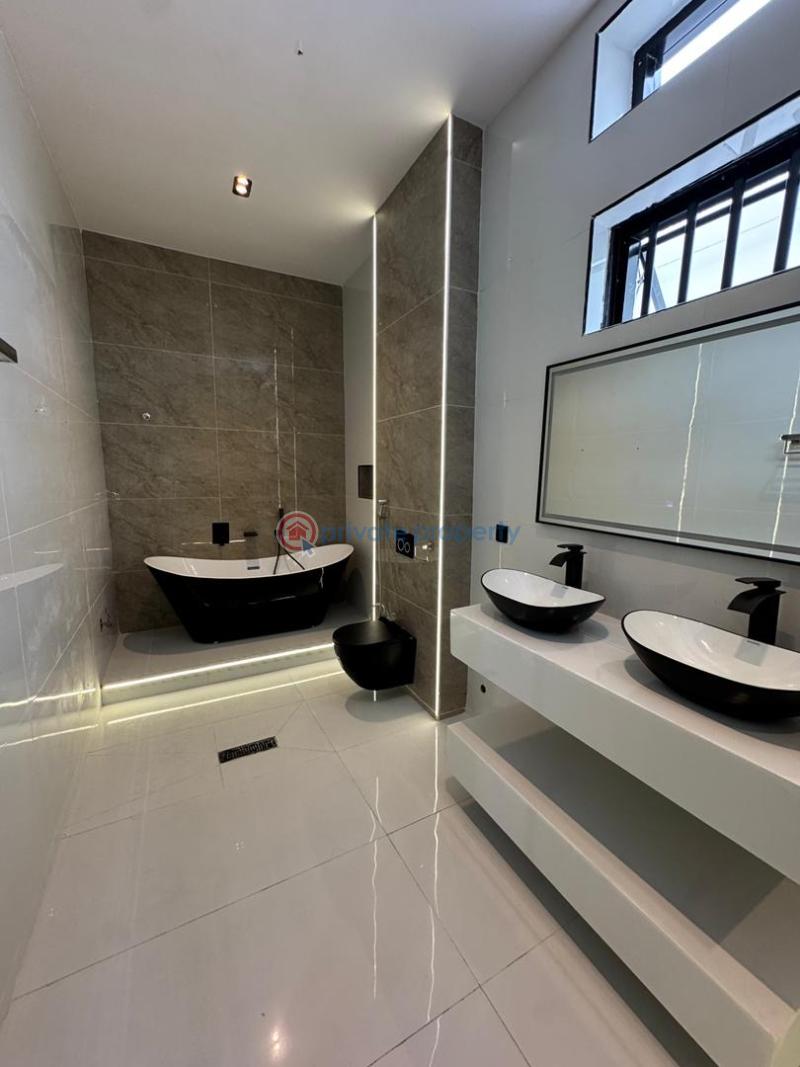 5 bedroom Flat & Apartment For Sale Victoria Garden City Lekki Lagos - 1