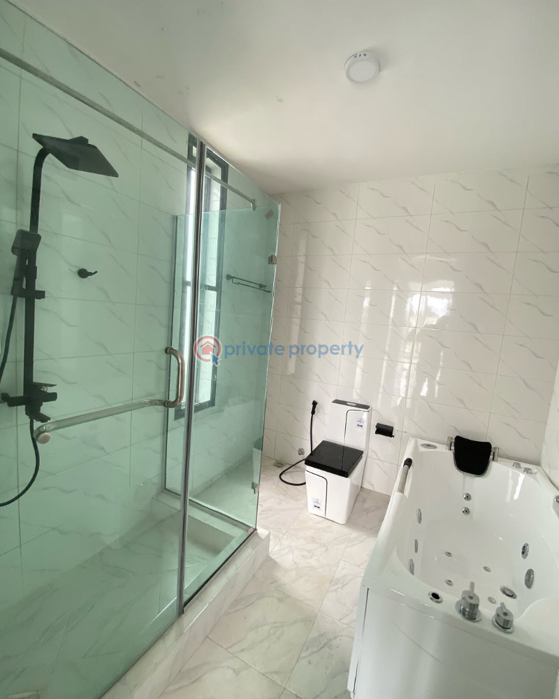 5 bedroom Detached Duplex For Sale Pinnock Beach Estate Osapa Lekki Lagos - 14