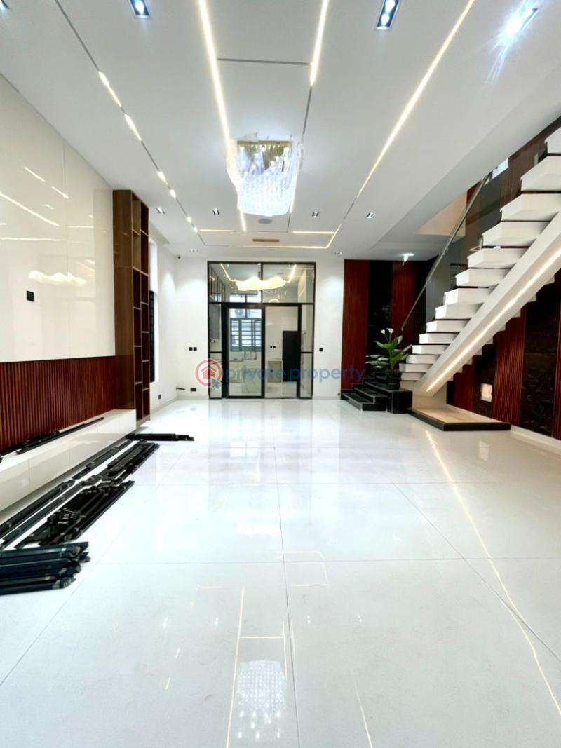 5 bedroom Detached Duplex For Sale Chevron Drive Lekki Lagos - 9
