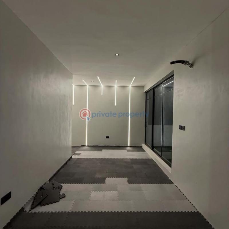 5 bedroom Detached Duplex For Sale Orichid Road Lafiaji Lekki Lagos - 9