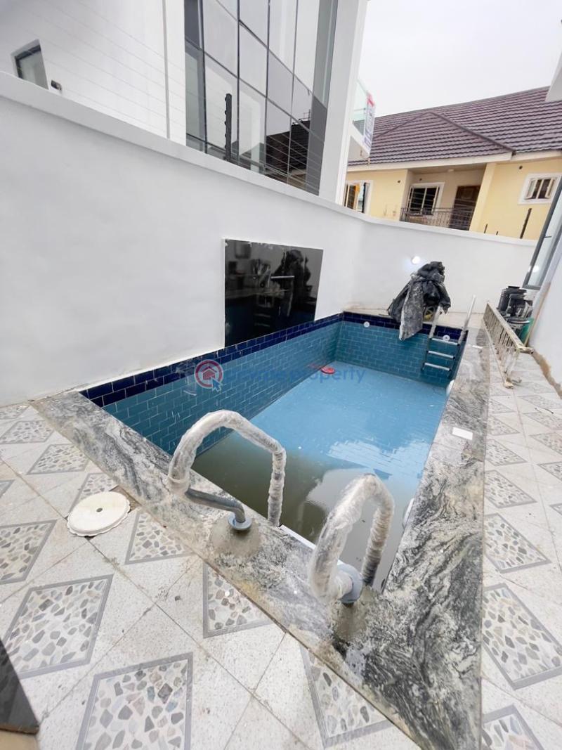 5 bedroom Detached Duplex For Sale Chevron Drive Lekki Lagos - 2