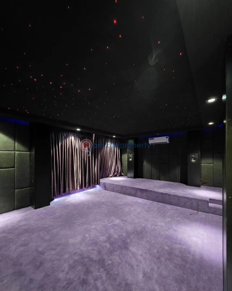 5 bedroom Detached Duplex For Sale Lekki Phase 1 Lagos - 15