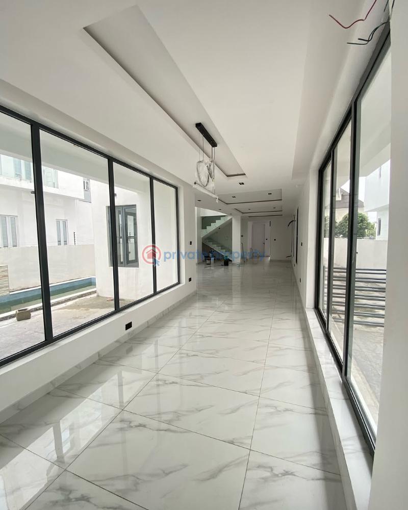 5 bedroom Detached Duplex For Sale Pinnock Beach Estate Osapa Lekki Lagos - 5