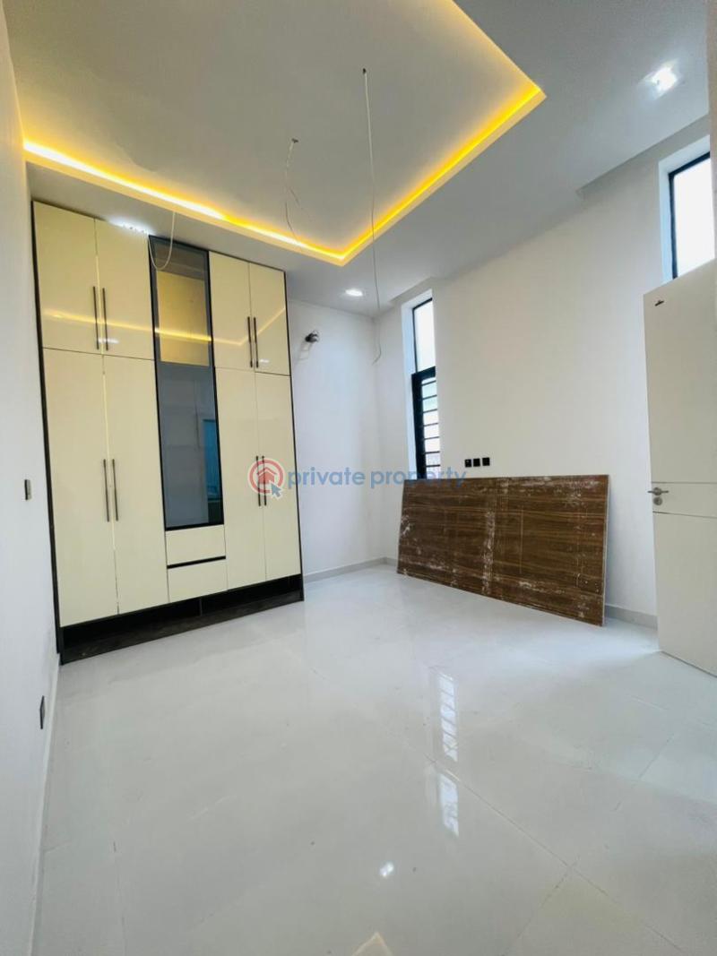 5 bedroom Detached Duplex For Sale Chevron Drive Lekki Lagos - 18