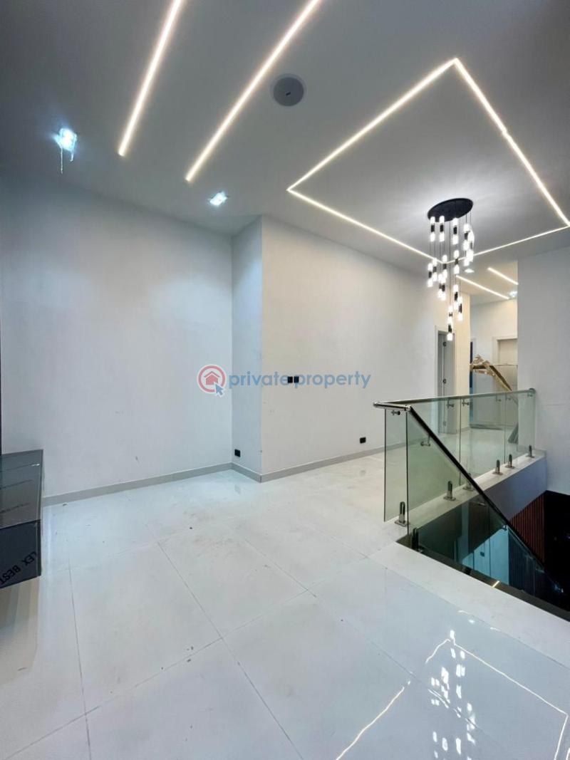 5 bedroom Detached Duplex For Sale Chevron Drive Lekki Lagos - 5