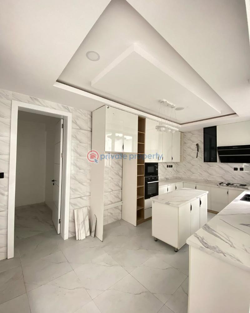 5 bedroom Detached Duplex For Sale Pinnock Beach Estate Osapa Lekki Lagos - 6