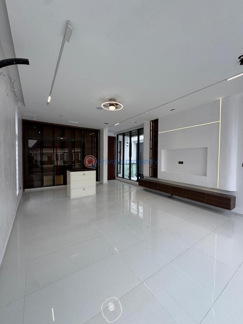 5 bedroom Flat & Apartment For Sale Victoria Garden City Lekki Lagos - 3