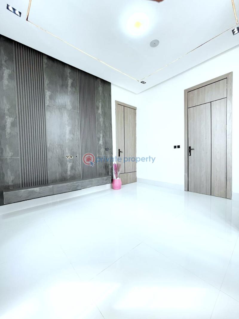 5 bedroom Detached Duplex For Sale Chevron Drive Lekki Lagos - 11