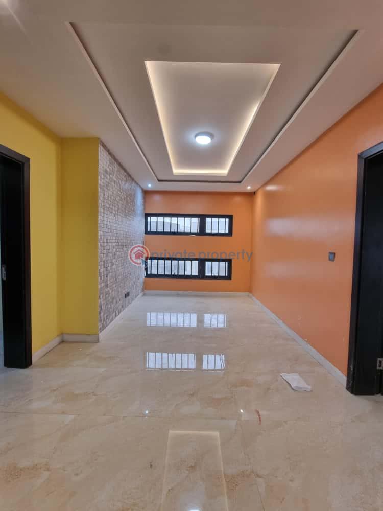 5 bedroom Detached Duplex For Sale Sunmola Streer Mende Maryland Lagos - 9