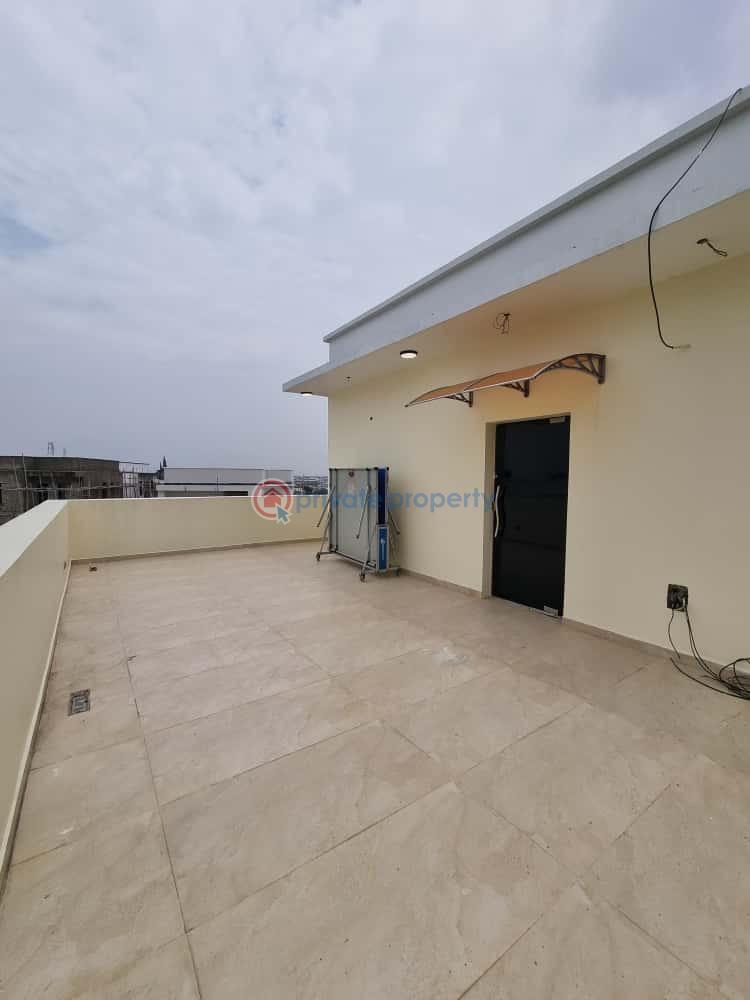 5 bedroom Detached Duplex For Sale Sunmola Streer Mende Maryland Lagos - 18