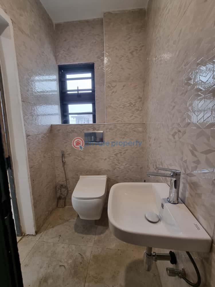 5 bedroom Detached Duplex For Sale Sunmola Streer Mende Maryland Lagos - 14