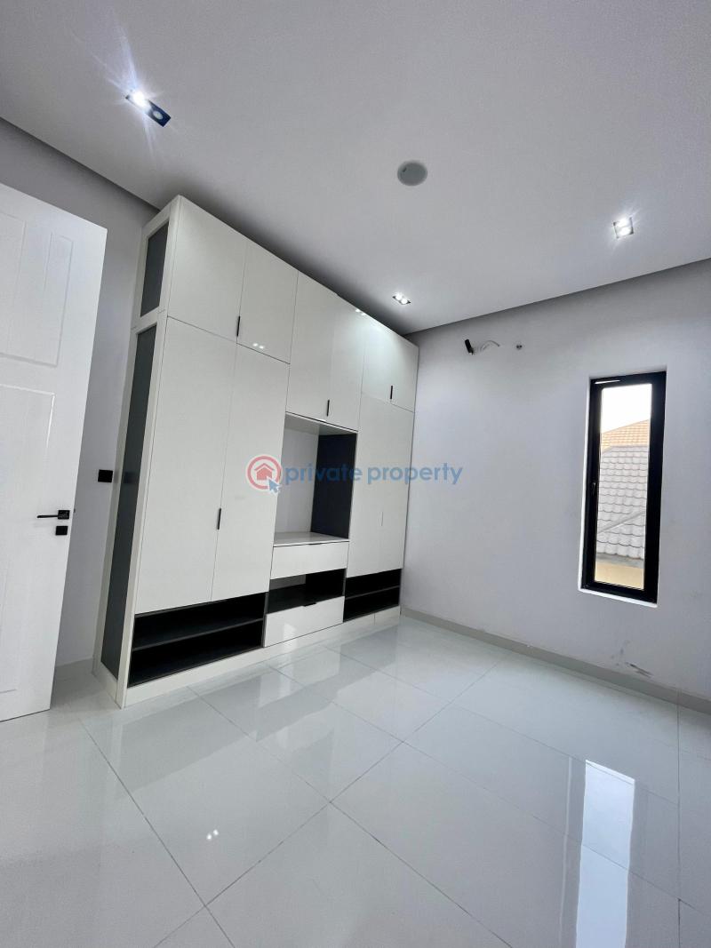 Luxury 5 bedroom fully detached home with cinema, gym, swimming pool and rooftop terrace - 2 5 bedroom Detached Duplex For Sale Idado Lekki Lagos - 2