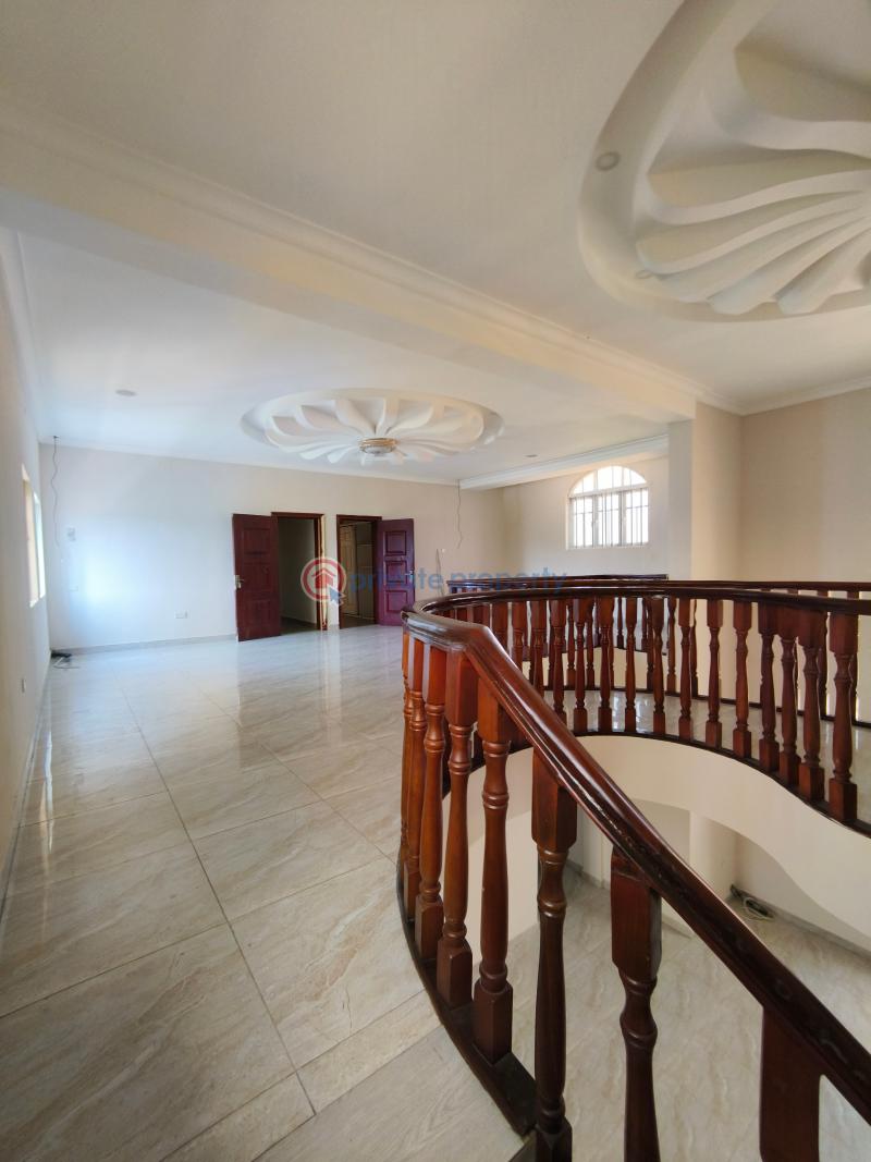 5 bedroom Duplex For Sale Lakeview Estate, Orchid Lafiaji Lekki Lagos - 12