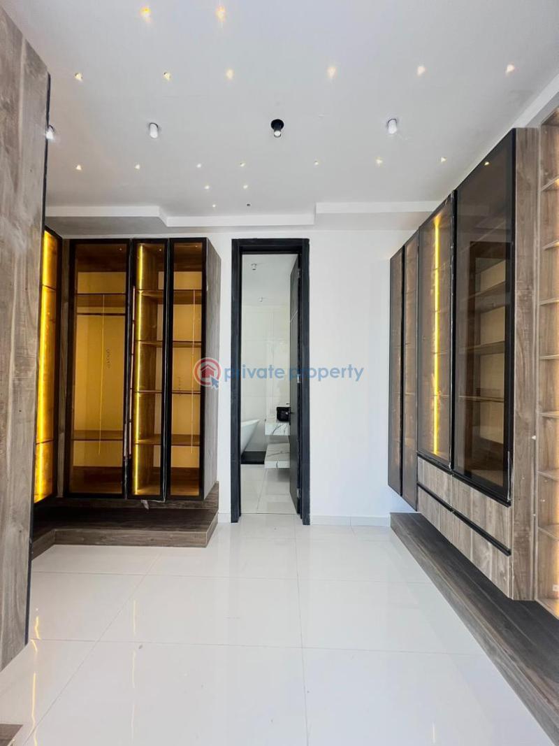 5 bedroom Detached Duplex For Sale Chevron Drive Lekki Lagos - 13