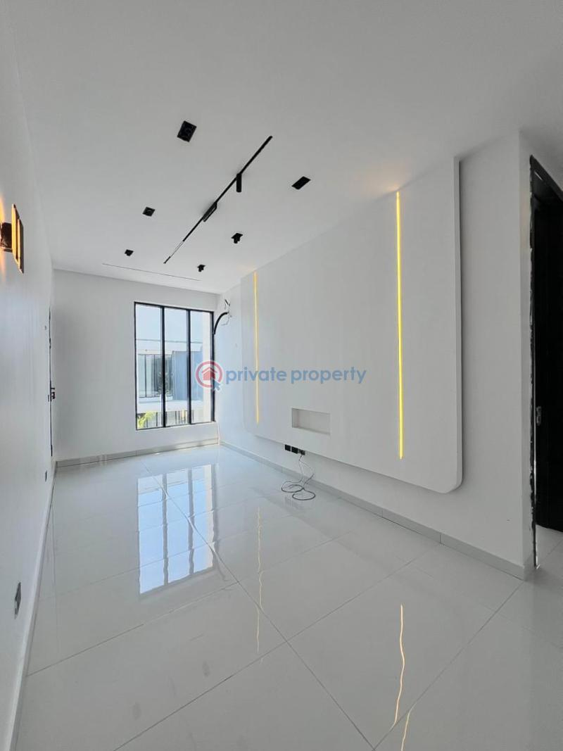 5 bedroom Detached Duplex For Sale Chevron Drive Lekki Lagos - 9