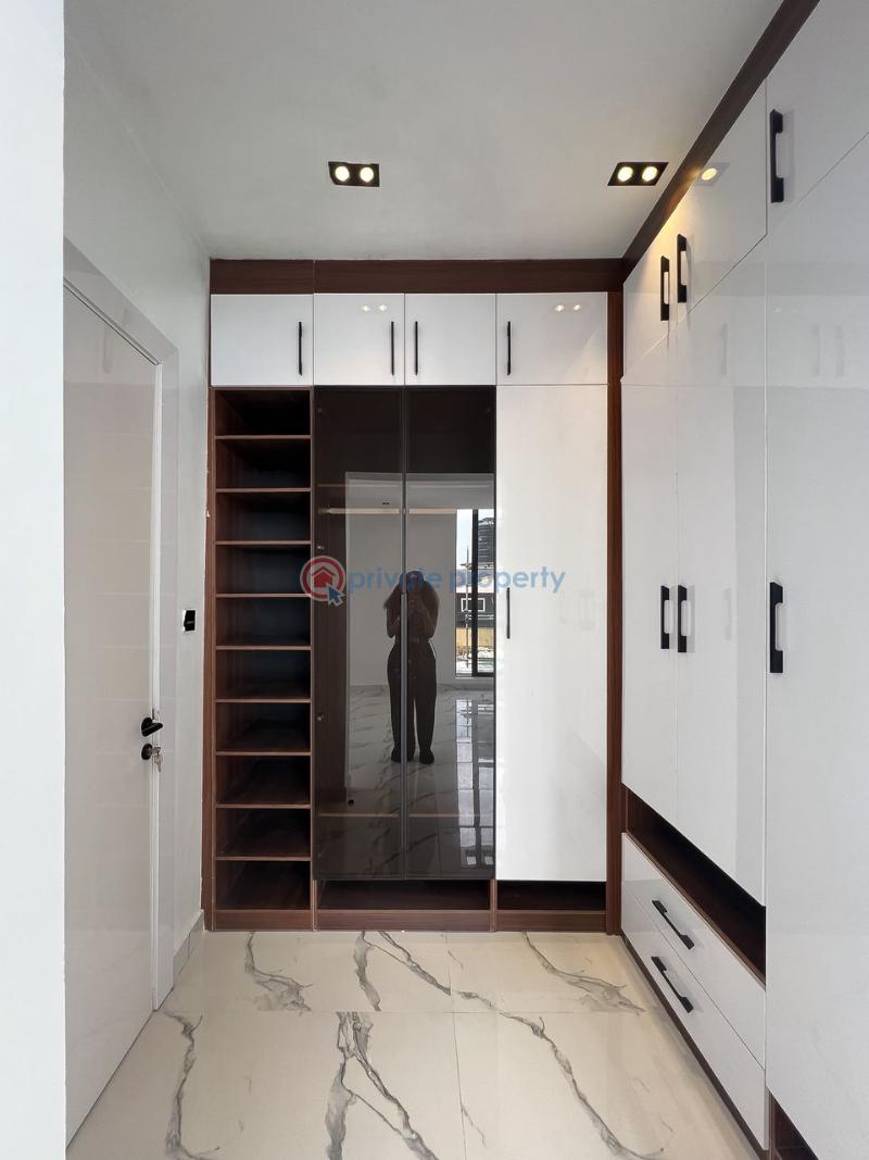 5 bedroom Detached Duplex For Sale Lekki Phase 1 Lagos - 24