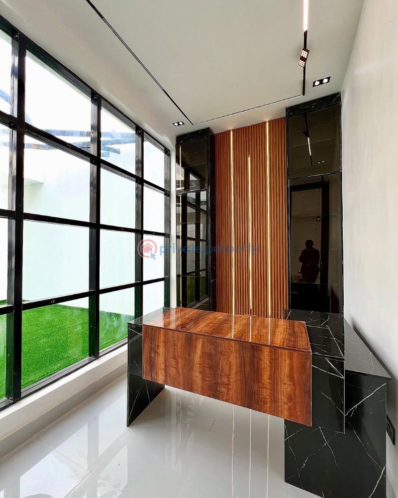 5 bedroom Detached Duplex For Sale Chevron Lekki Lagos - 20