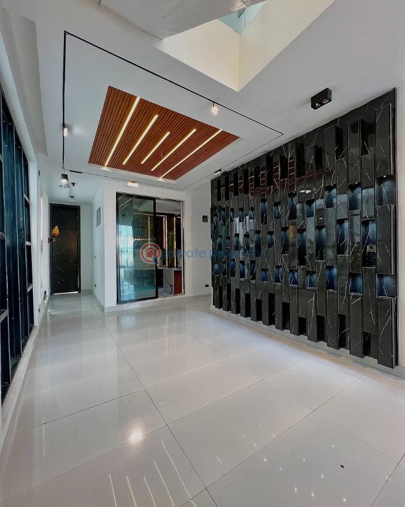 5 bedroom Detached Duplex For Sale Chevron Lekki Lagos - 15