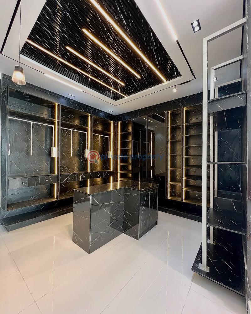 5 bedroom Detached Duplex For Sale Chevron Lekki Lagos - 9