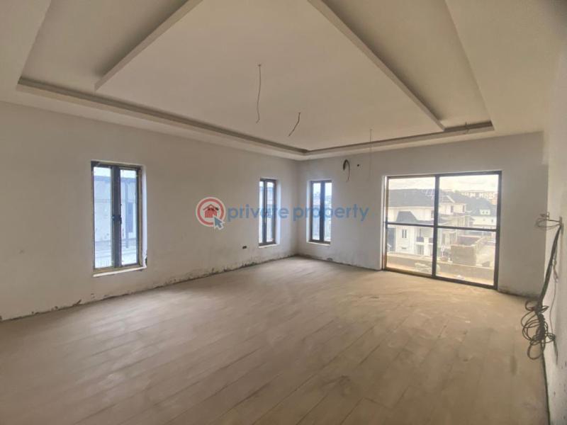 5 bedroom Detached Duplex For Sale Guzape Abuja Phase 1  - 9