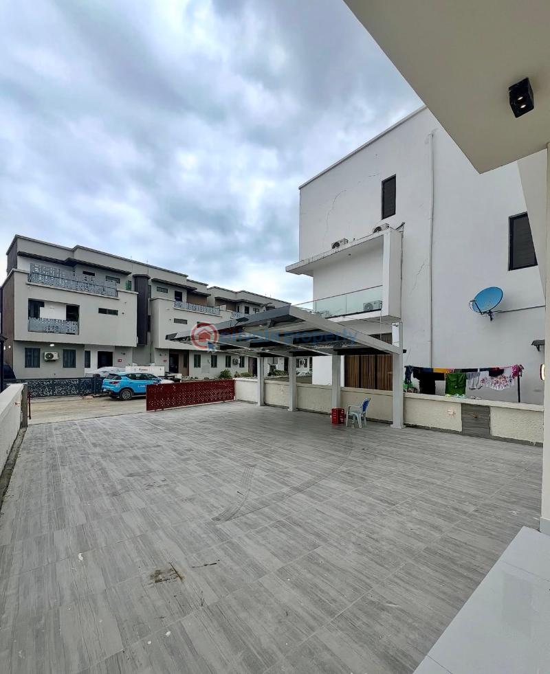 5 bedroom Detached Duplex For Sale Secure Estate At 2nd Tollgate Lekki Lekki Lagos - 18