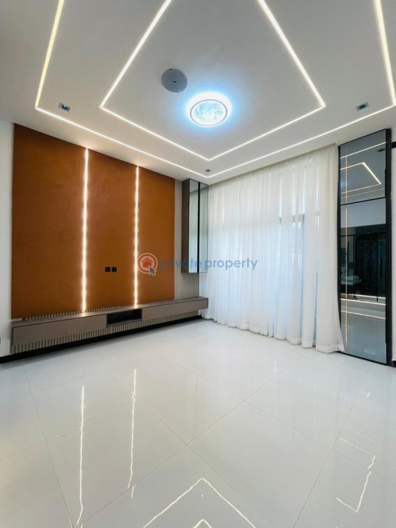 5 bedroom Detached Duplex For Sale Second Toll Gate Chevron Drive Lekki Lagos - 13