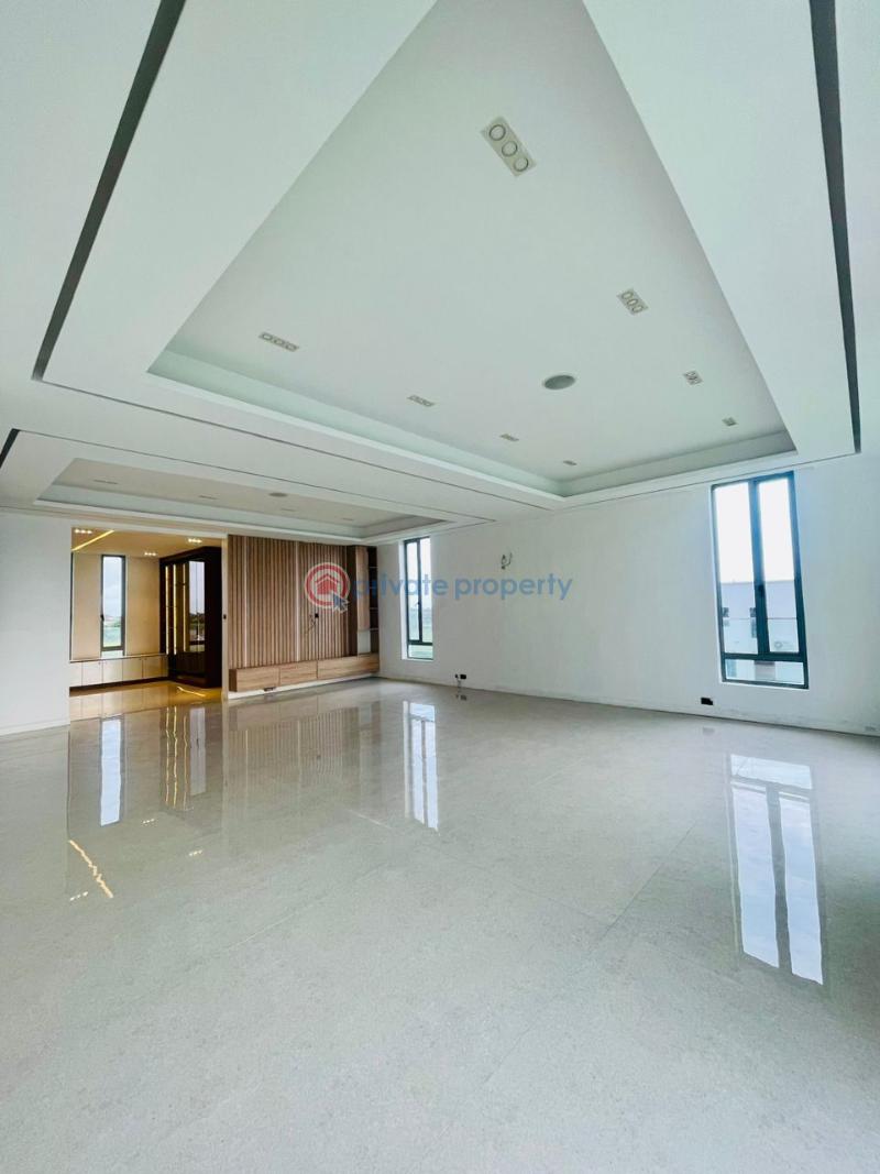 5 bedroom Detached Duplex For Sale Osapa Lekki Lagos - 8