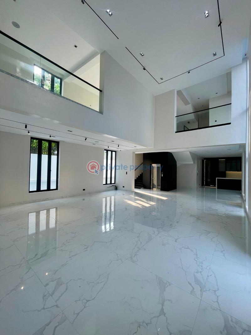 5 bedroom Detached Duplex For Sale Victoria Garden City Lekki Lagos - 4